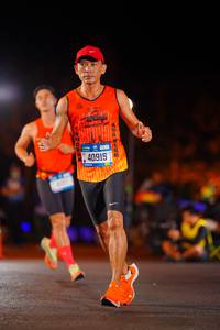 BIB: 40915
                            <button type="button" onclick="openModal(21553260)" class="btn btn-primary btn-sm float-right btn-popup" data-toggle="modal" data-target=".modal-high-quality">
                        <i class="fas fa-shopping-cart"></i> Add to Cart
                    </button>
                                            <button type="button" onclick="isThisMe(21553260, true)" class="btn btn-success btn-sm float-right btn-popup btn-isme hidden" data-toggle="tooltip" data-placement="bottom" title="นี่คือรูปของคุณใช่ไหม คลิกที่นี่เพื่อเอาเข้าอัลบั้ม">
                        <i class="fas fa-plus"></i> Add to album
                    </button>
                    <button type="button" onclick="isThisMe(21553260, false)" class="btn btn-warning btn-sm float-right btn-popup btn-isnotme hidden">
                        <i class="fas fa-ban"></i> Remove from album
                    </button>